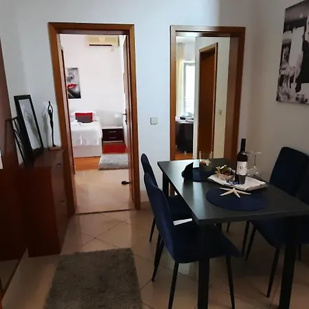Sea Star Apartment *